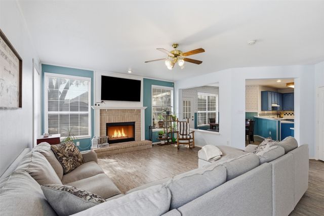 4521 Newport Drive, The Colony, TX 75056