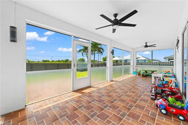 1834 NW 7th PL, Cape Coral, FL 33993