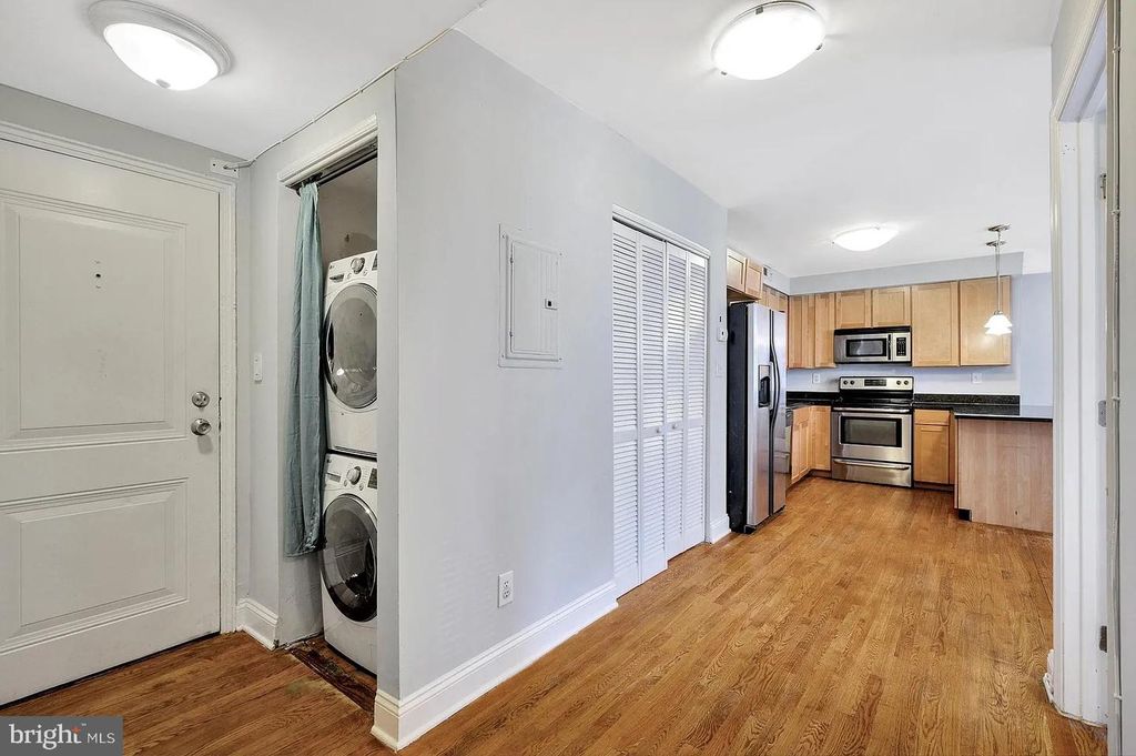 2701 4TH ST NE #101, Washington, DC 20002