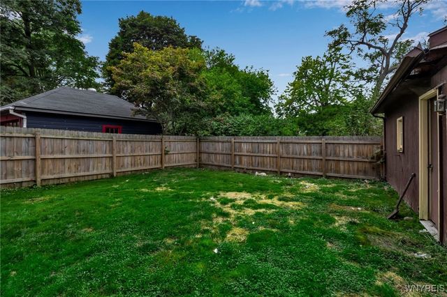 19 Thomas Avenue, Batavia City, NY 14020