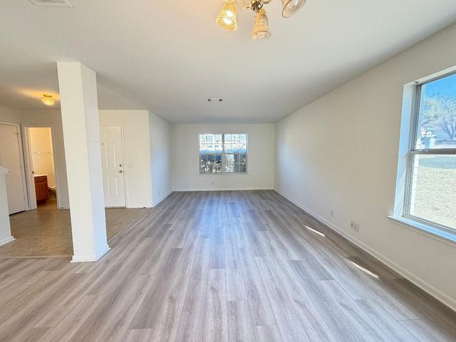 1913 Overland, Leander, TX 78641