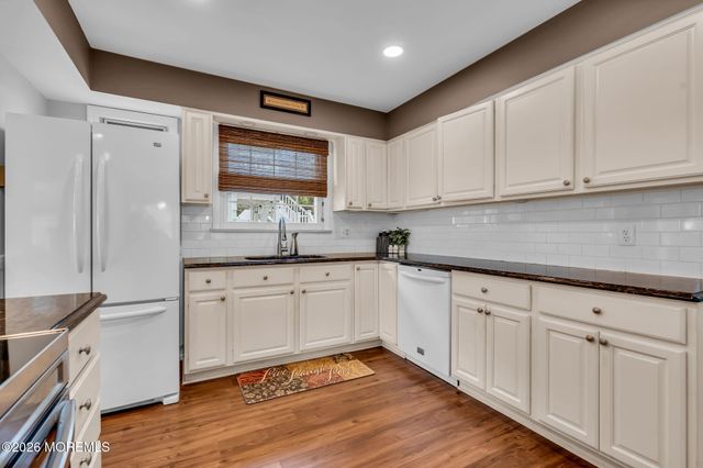 623 Brookside Drive, Toms River, NJ 08753