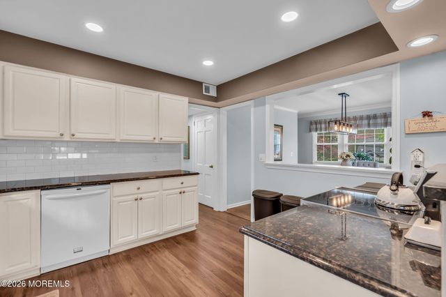 623 Brookside Drive, Toms River, NJ 08753