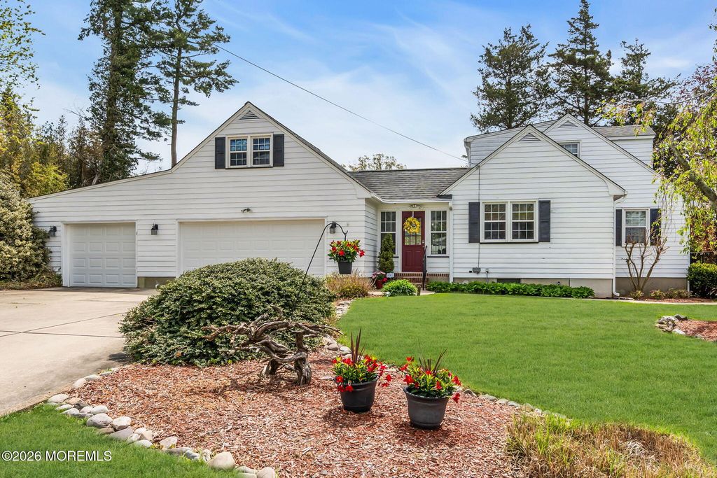 623 Brookside Drive, Toms River, NJ 08753