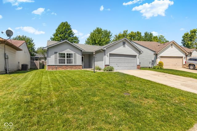 2324 Historic Oaks Boulevard, Indianapolis, IN 46214