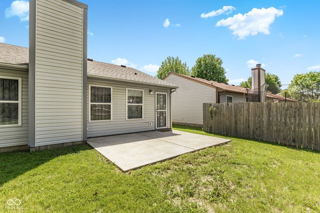 2324 Historic Oaks Boulevard, Indianapolis, IN 46214