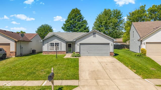 2324 Historic Oaks Boulevard, Indianapolis, IN 46214