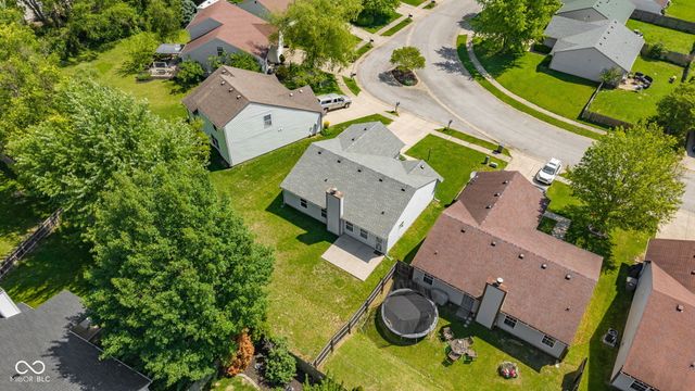 2324 Historic Oaks Boulevard, Indianapolis, IN 46214