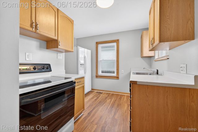466 Spruce Street, Wyandotte, MI 48192