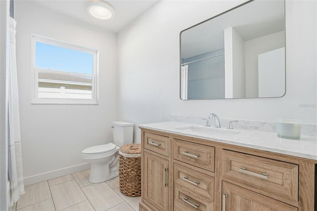 5708 BAYSHORE DRIVE, Seminole, FL 33772