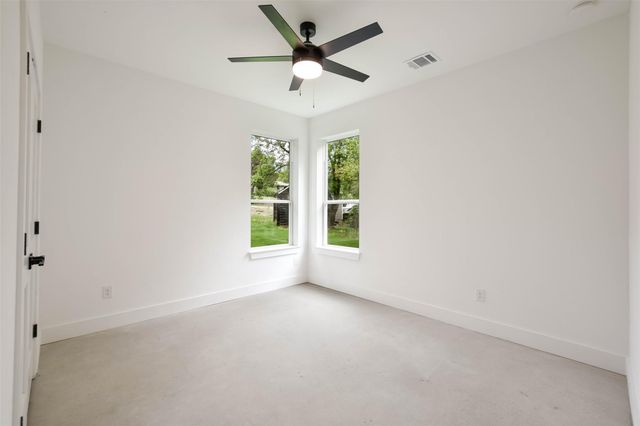 10901 W Lakeview DR, Jonestown, TX 78645