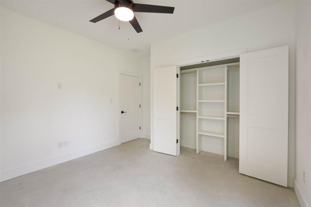 10901 W Lakeview DR, Jonestown, TX 78645