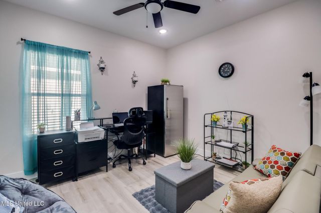 13494 Dee Avenue, Gulfport, MS 39503