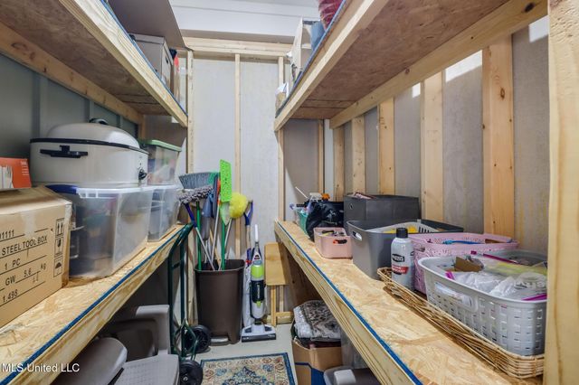 13494 Dee Avenue, Gulfport, MS 39503