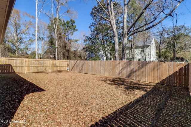 13494 Dee Avenue, Gulfport, MS 39503