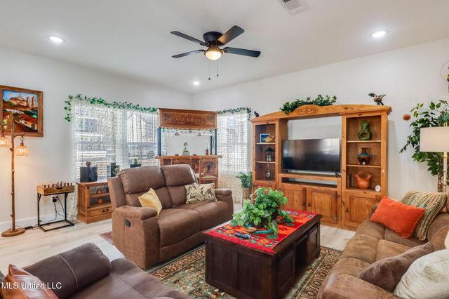 13494 Dee Avenue, Gulfport, MS 39503