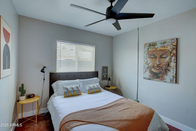 939 E TURNEY Avenue, Phoenix, AZ 85014