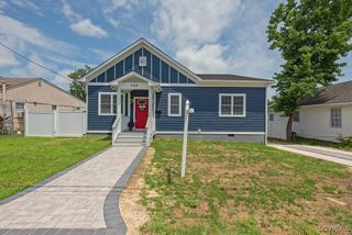 208 Piedmont Ave, Colonial Heights, VA 23834