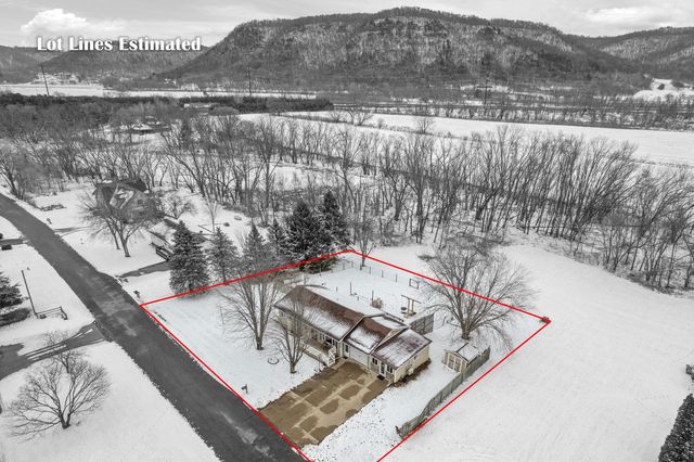 1575 N Hillview DRIVE, Buffalo City, WI 54622