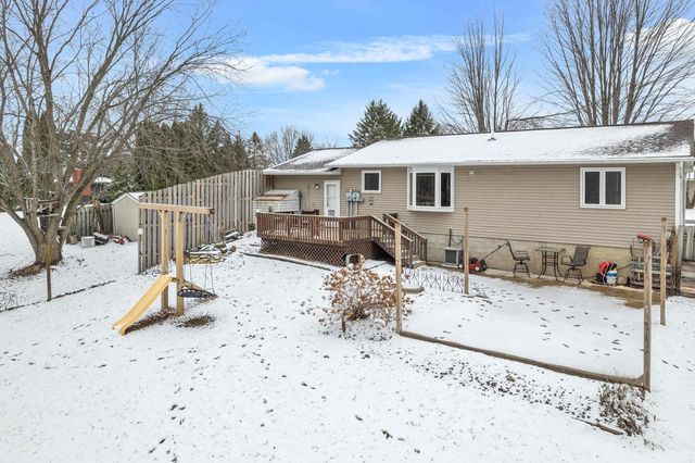 1575 N Hillview DRIVE, Buffalo City, WI 54622