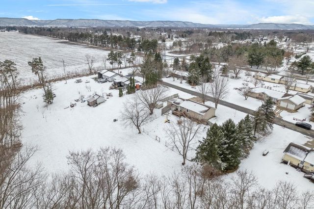 1575 N Hillview DRIVE, Buffalo City, WI 54622