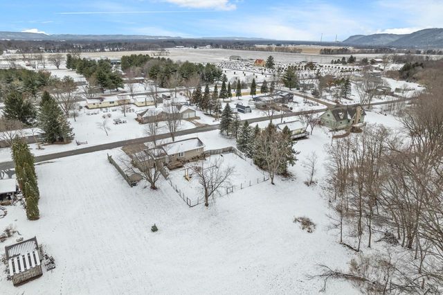 1575 N Hillview DRIVE, Buffalo City, WI 54622