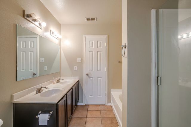 10660 Flagstaff Run, Fort Worth, TX 76140