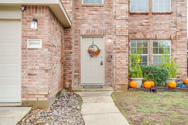 10660 Flagstaff Run, Fort Worth, TX 76140