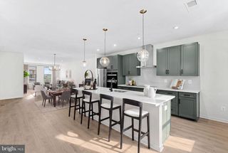 8 SEPIA SQ #KA, Ashburn, VA 20147