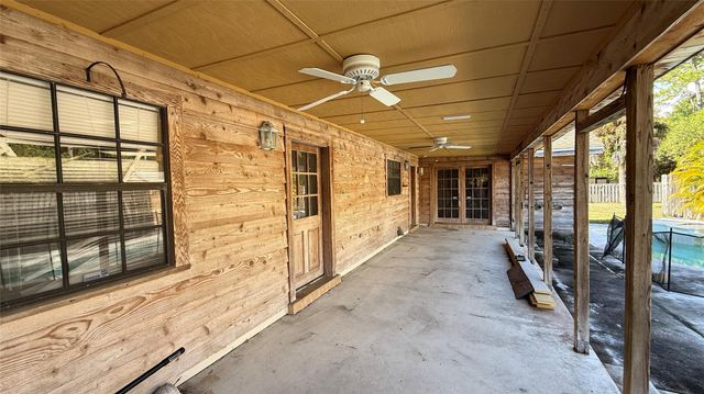 354 Baysinger Ave, Fort Pierce, FL 34982