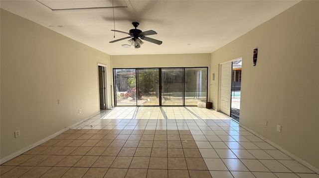 354 Baysinger Ave, Fort Pierce, FL 34982