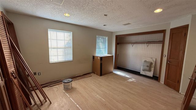 354 Baysinger Ave, Fort Pierce, FL 34982