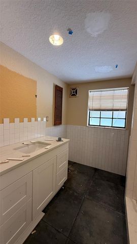 354 Baysinger Ave, Fort Pierce, FL 34982