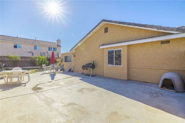 2082 W Avenue K12, Lancaster, CA 93536