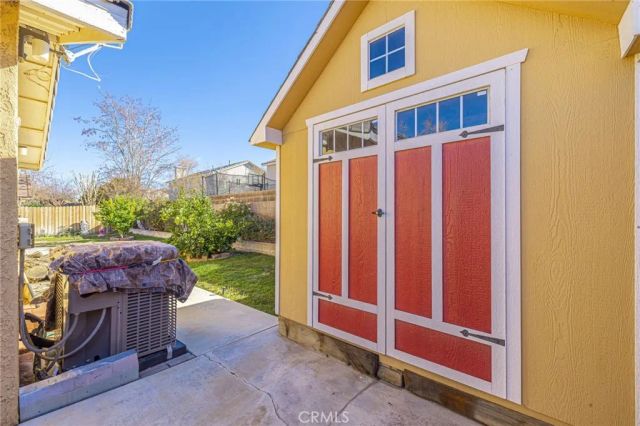 2082 W Avenue K12, Lancaster, CA 93536