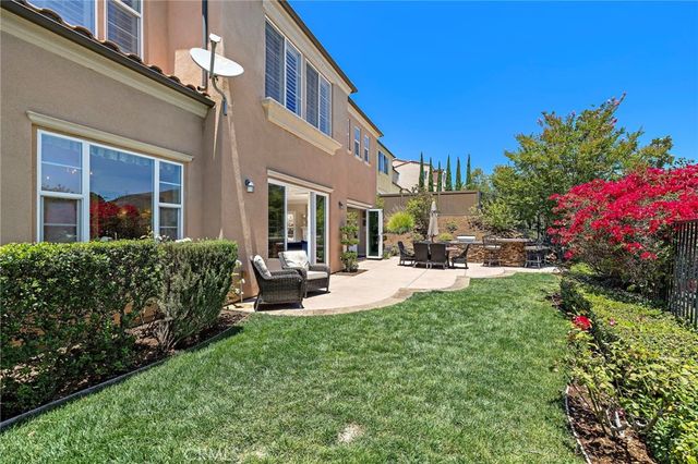 7322 Calle Pera, Carlsbad, CA 92009