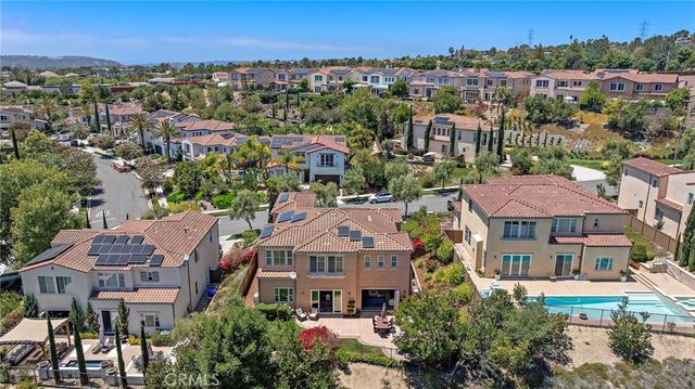 7322 Calle Pera, Carlsbad, CA 92009