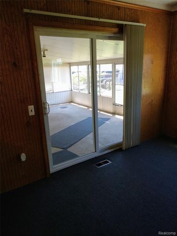 30469 Winthrop Drive, Madison Heights, MI 48071