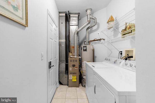 73 WAGON WHEEL LN, Columbus, NJ 08022