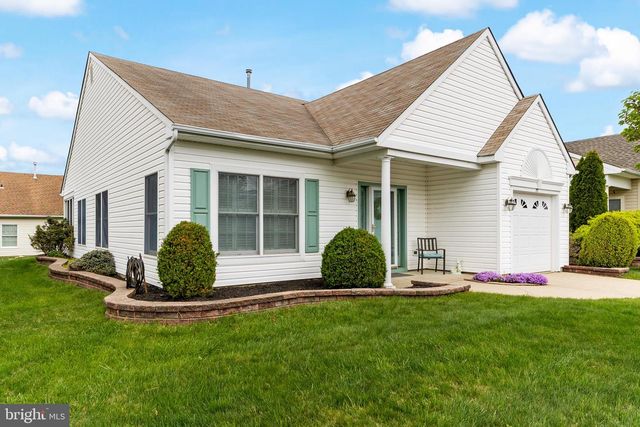 73 WAGON WHEEL LN, Columbus, NJ 08022