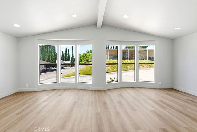 15181 Van Buren 262, Riverside, CA 92504