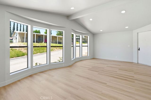 15181 Van Buren 262, Riverside, CA 92504