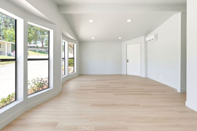 15181 Van Buren 262, Riverside, CA 92504
