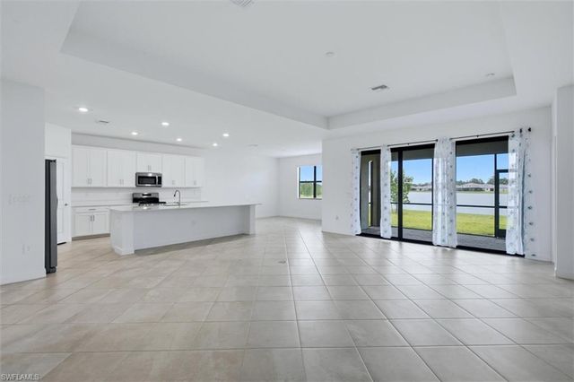10863 Timber Creek DR, Fort Myers, FL 33913