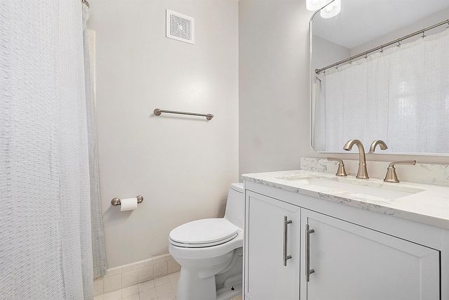 2747 NE 15th Street 2747, Pompano Beach, FL 33062