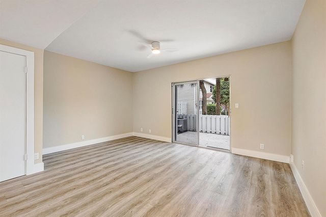2747 NE 15th Street 2747, Pompano Beach, FL 33062