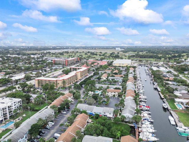 2747 NE 15th Street 2747, Pompano Beach, FL 33062