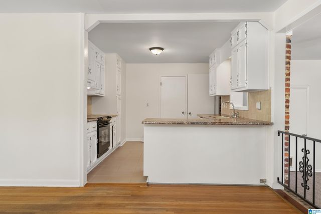 5300 10TH COURT S, Birmingham, AL 35222