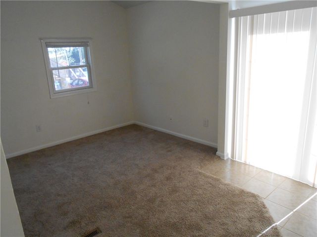 1318 Oakridge Rd, South Fayette, PA 15057