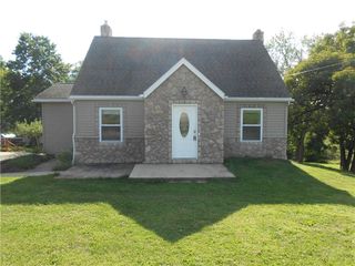 1318 Oakridge Rd, South Fayette, PA 15057